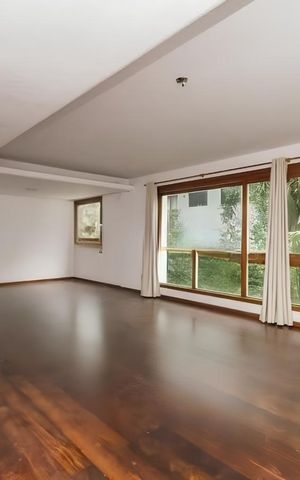 Apartamento para alugar com 151m², 3 quartos e 1 vaga Apartamento para alugar com 151m², 3 quartos e 1 vagaSala