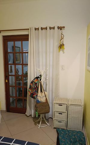 Casa de condomínio à venda com 90m², 3 quartos e 2 vagas Casa de condomínio à venda com 90m², 3 quartos e 2 vagasQuarto
