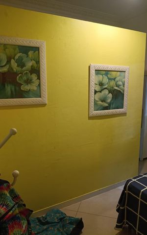 Casa de condomínio à venda com 90m², 3 quartos e 2 vagas Casa de condomínio à venda com 90m², 3 quartos e 2 vagasQuarto