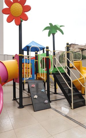 Apartamento para alugar com 102m², 3 quartos e 2 vagasÁrea comum - Playground