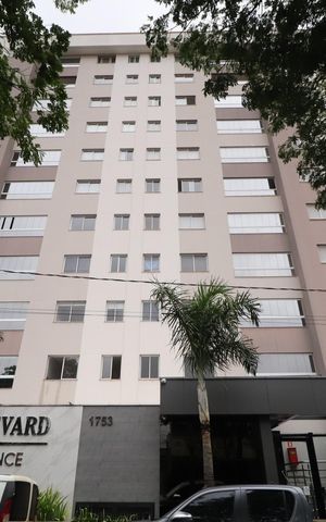 Apartamento para alugar com 102m², 3 quartos e 2 vagasFachada