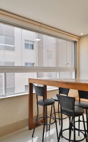 Apartamento para alugar com 102m², 3 quartos e 2 vagasVaranda