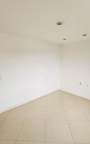 Apartamento à venda com 49m², 1 quarto e 1 vaga