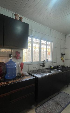 Casa à venda com 360m², 3 quartos e 2 vagas