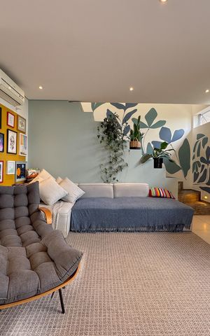 Casa à venda com 190m², 3 quartos e 4 vagas Casa à venda com 190m², 3 quartos e 4 vagasSala