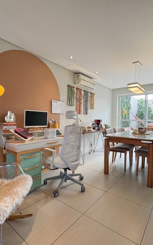 Casa à venda com 190m², 3 quartos e 4 vagas Casa à venda com 190m², 3 quartos e 4 vagasSala