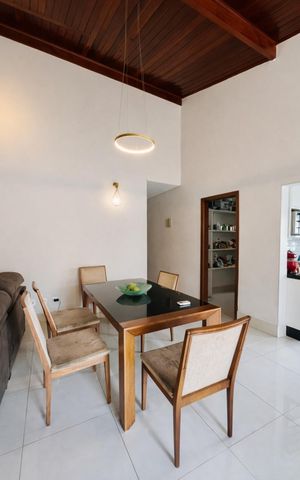 Apartamento para alugar com 200m², 3 quartos e 5 vagas Apartamento para alugar com 200m², 3 quartos e 5 vagasSala