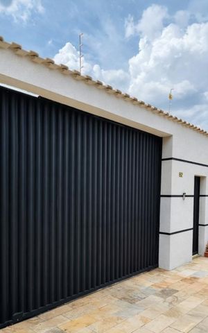 Apartamento para alugar com 200m², 3 quartos e 5 vagas Apartamento para alugar com 200m², 3 quartos e 5 vagasFachada