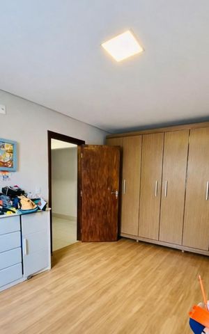 Apartamento para alugar com 200m², 3 quartos e 5 vagas Apartamento para alugar com 200m², 3 quartos e 5 vagasQuarto