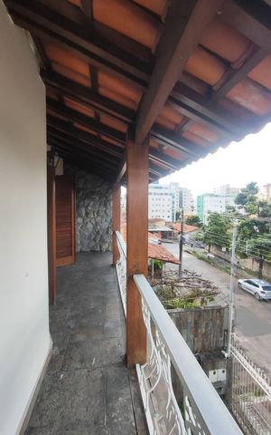 Casa à venda com 460m², 6 quartos e 4 vagas