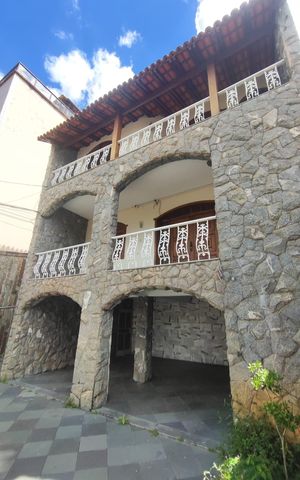 Casa à venda com 460m², 6 quartos e 4 vagas