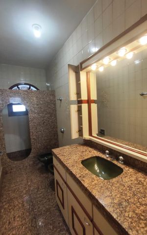 Casa à venda com 460m², 6 quartos e 4 vagas