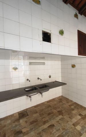Casa à venda com 460m², 6 quartos e 4 vagas