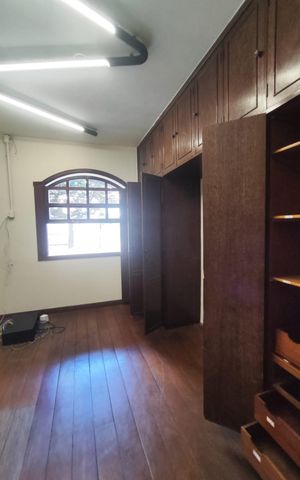 Casa à venda com 460m², 6 quartos e 4 vagas