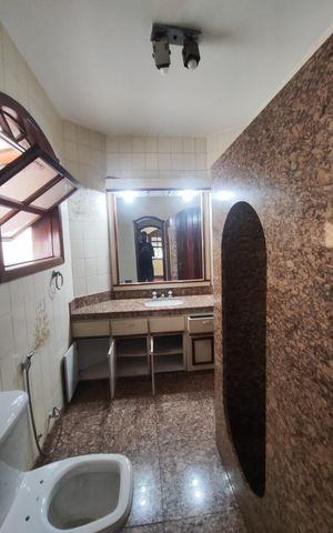 Casa à venda com 460m², 6 quartos e 4 vagas