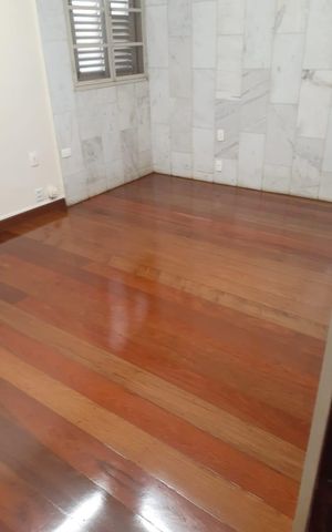 Casa à venda com 460m², 6 quartos e 4 vagas