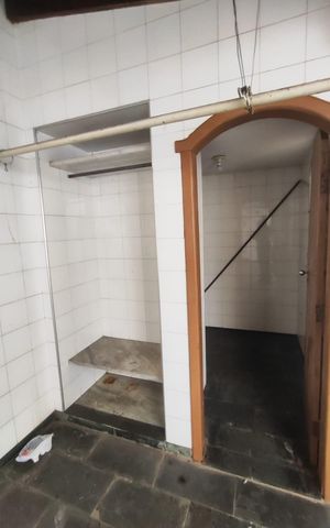 Casa à venda com 460m², 6 quartos e 4 vagas