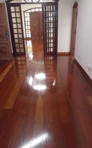 Casa à venda com 460m², 6 quartos e 4 vagas