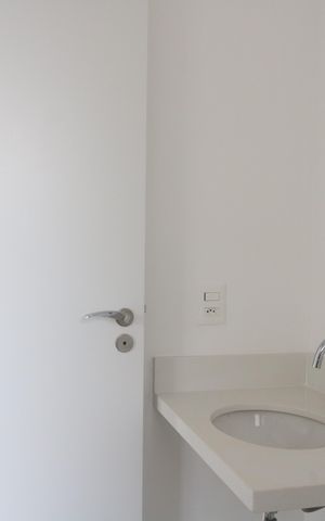 Apartamento à venda com 222m², 4 quartos e 5 vagasBanheiro 4