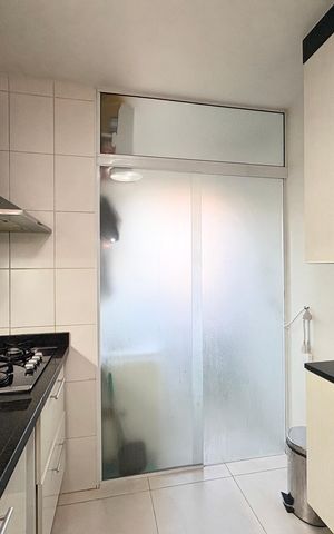 Apartamento à venda com 49m², 2 quartos e 1 vaga Apartamento à venda com 49m², 2 quartos e 1 vagaCozinha
