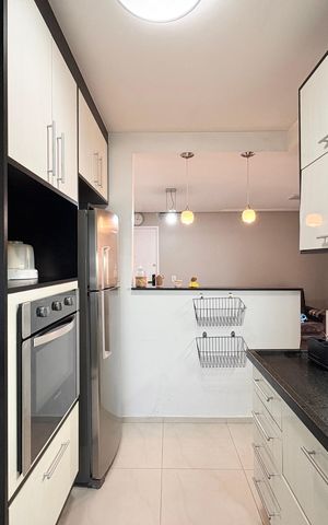 Apartamento à venda com 49m², 2 quartos e 1 vaga Apartamento à venda com 49m², 2 quartos e 1 vagaCozinha