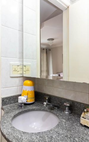 Apartamento à venda com 76m², 3 quartos e 2 vagasBanheiro 2