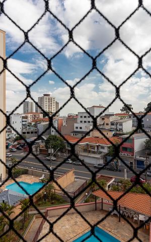 Apartamento à venda com 76m², 3 quartos e 2 vagasQuarto 2 - Vista