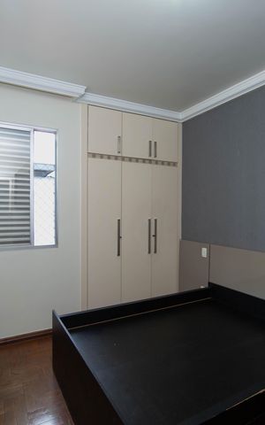 Apartamento à venda com 180m², 4 quartos e 1 vaga Apartamento à venda com 180m², 4 quartos e 1 vagaQUARTO2