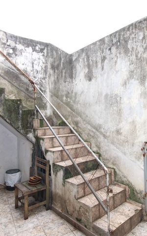 Casa à venda com 150m², 3 quartos e 6 vagasQuintal