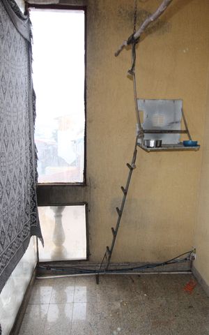 Casa à venda com 150m², 3 quartos e 6 vagasQuarto 1 - Varanda