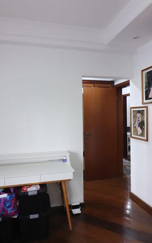 Apartamento à venda com 160m², 4 quartos e 3 vagasSuíte 3