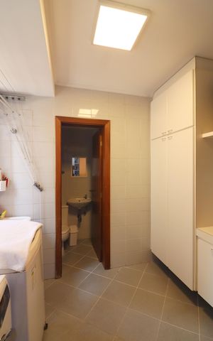 Apartamento à venda com 160m², 4 quartos e 3 vagasÁrea de Serviço