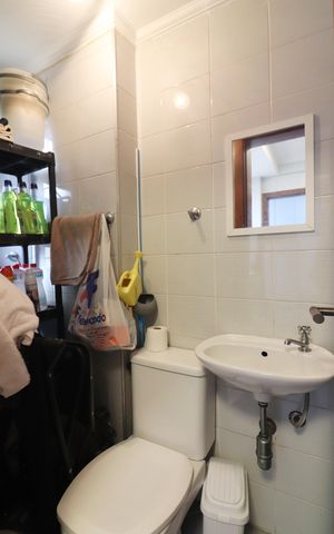 Apartamento à venda com 160m², 4 quartos e 3 vagasBanheiro Social