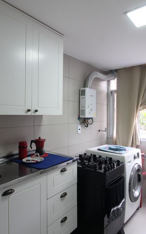 Apartamento à venda com 56m², 2 quartos e 1 vagaCozinha