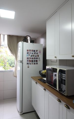 Apartamento à venda com 56m², 2 quartos e 1 vagaCozinha
