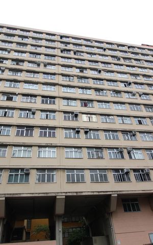 Apartamento à venda com 56m², 2 quartos e 1 vagaFachada