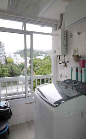 Apartamento à venda com 129m², 4 quartos e 2 vagasÁrea de Serviço