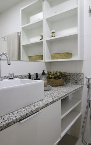Apartamento à venda com 129m², 4 quartos e 2 vagasBanheiro