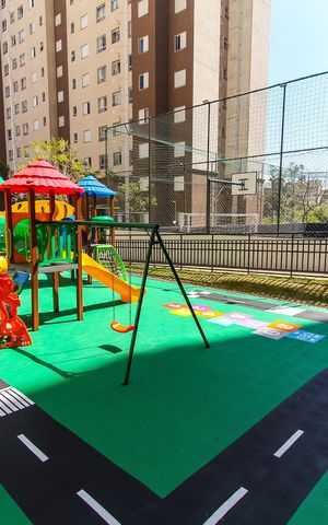Apartamento à venda com 46m², 2 quartos e 1 vaga Apartamento à venda com 46m², 2 quartos e 1 vagaÁrea comum - Playground