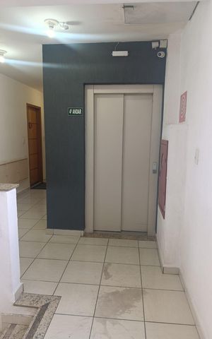 Apartamento à venda com 130m², 3 quartos e 2 vagas Apartamento à venda com 130m², 3 quartos e 2 vagasÁrea de Serviço