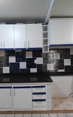 Casa para alugar com 220m², 4 quartos e 2 vagas Casa para alugar com 220m², 4 quartos e 2 vagasCozinha