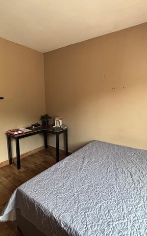 Casa à venda com 170m², 3 quartos e 2 vagas Casa à venda com 170m², 3 quartos e 2 vagasQuarto 1