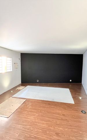 Casa para alugar com 226m², 3 quartos e sem vaga Casa para alugar com 226m², 3 quartos e sem vagaSala/Quarto