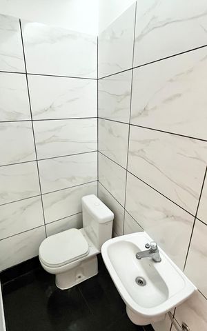 Casa para alugar com 226m², 3 quartos e sem vaga Casa para alugar com 226m², 3 quartos e sem vagaLavabo