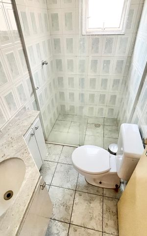 Casa para alugar com 226m², 3 quartos e sem vaga Casa para alugar com 226m², 3 quartos e sem vagaBanheiro