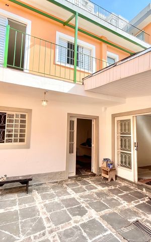 Casa para alugar com 226m², 3 quartos e sem vaga Casa para alugar com 226m², 3 quartos e sem vagaGaragem