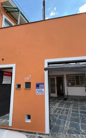 Casa para alugar com 226m², 3 quartos e sem vaga Casa para alugar com 226m², 3 quartos e sem vagaFachada/Placa
