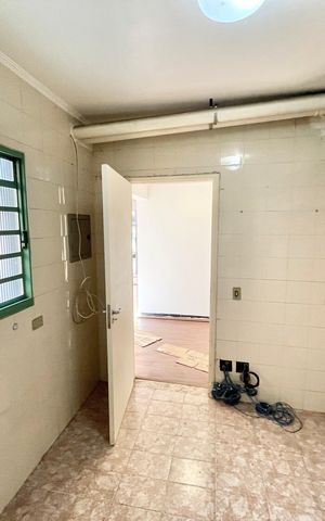 Casa para alugar com 226m², 3 quartos e sem vaga Casa para alugar com 226m², 3 quartos e sem vagaÁrea de Serviço