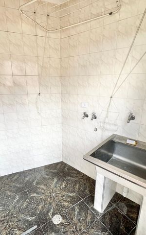 Casa para alugar com 226m², 3 quartos e sem vaga Casa para alugar com 226m², 3 quartos e sem vagaÁrea de Serviço 2