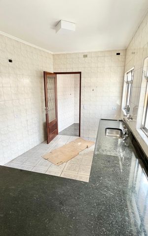 Casa para alugar com 226m², 3 quartos e sem vaga Casa para alugar com 226m², 3 quartos e sem vagaSala/Cozinha